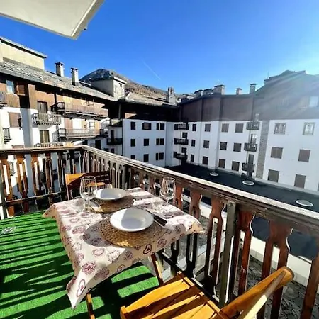 Central Ski Sestriere-gestinghome Apartment